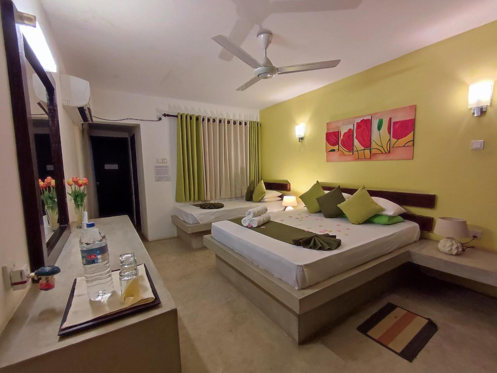 Villa Tulip Garden Anuradhapura Zimmer foto
