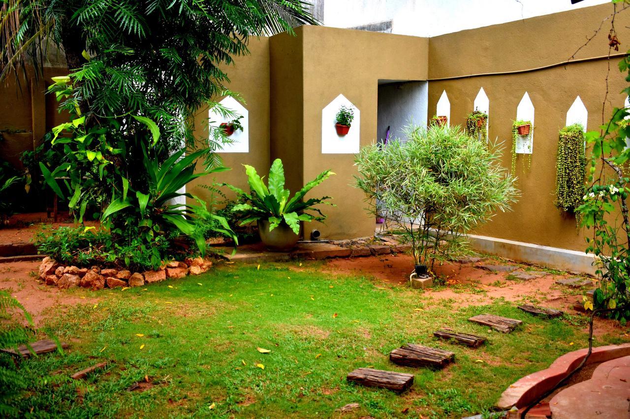 Villa Tulip Garden Anuradhapura Exterior foto
