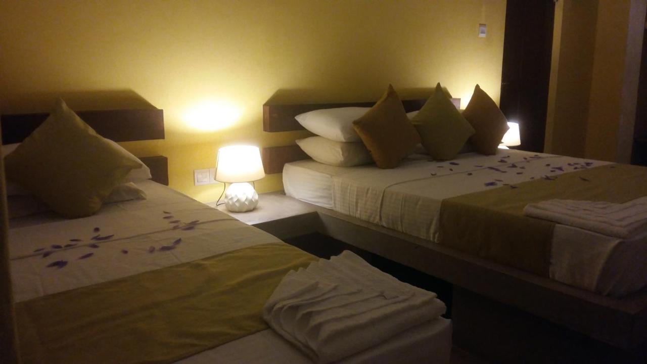 Villa Tulip Garden Anuradhapura Zimmer foto